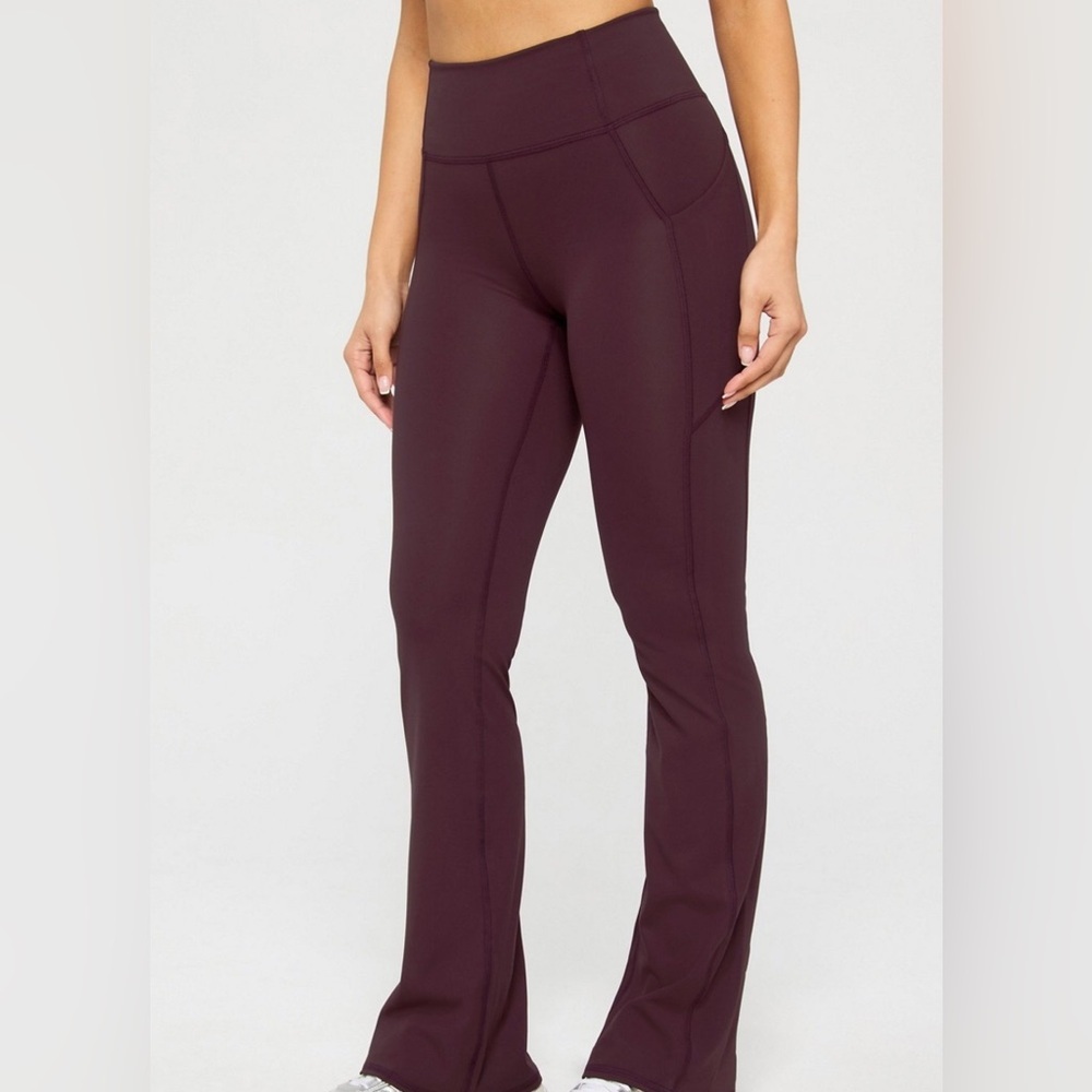 NWT Fabletics Oasis PureLuxe High-Waisted Pocketed Kick Flare Tall XS Oxblood Y9